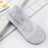 Hivava  Women Leaves Lace Invisible Socks Thin Ladies Lace Boat Socks Hollow Non-slip Shallow Socks Women