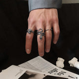 Hivava LONG SNAKE RING