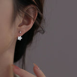 Hivava  -  Cute  Simple Little Flower Earrings Fashion Jewelry and Korean Earring Party Gift